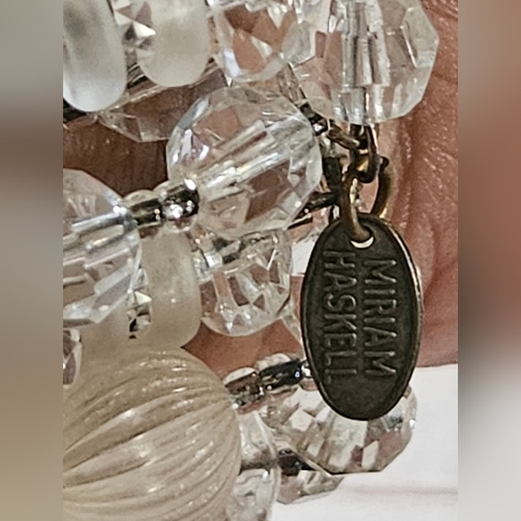 Signed Miriam Haskell White Bead Wrap Bracelet - Picture 5 of 6